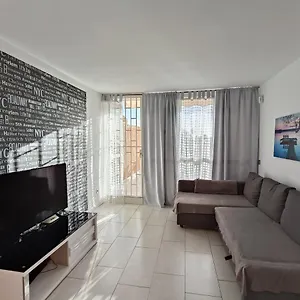 https://apartment-las-americas-tenerife-sur.tenerifehoteles.net
